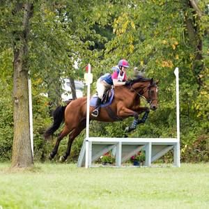 Meet your Posher, Becky